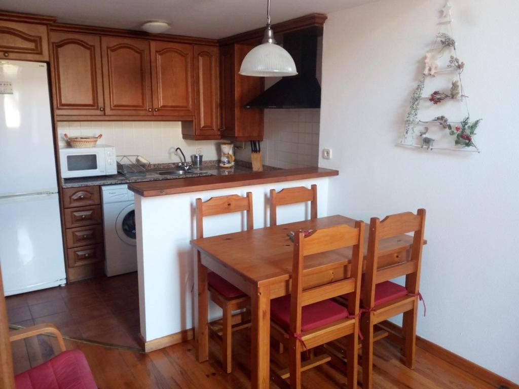 Apartament Esterri エステリ・ダネウ エクステリア 写真